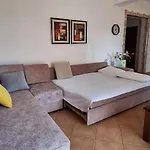 Lengu Holidays Appartamento *
