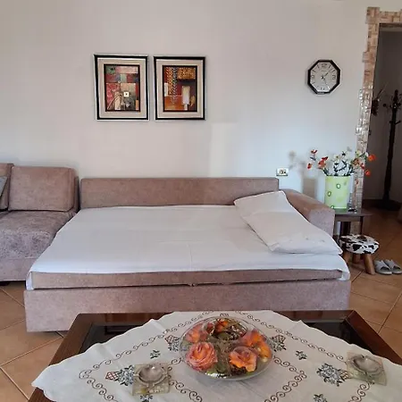 Appartement Lengu Holidays