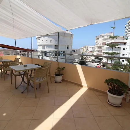 Lengu Holidays Apartment *