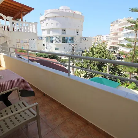 Lengu Holidays 公寓 Sarandë