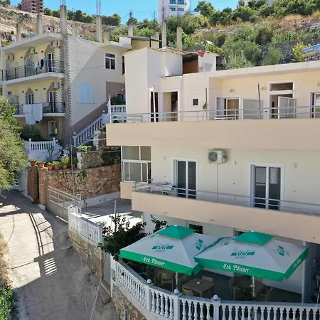 Lengu Holidays Apartment Sarande