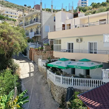 Lengu Holidays Apartment *