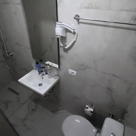 Apartment Lengu Holidays *