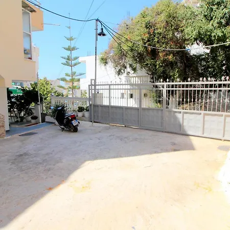 Lengu Holidays Apartment