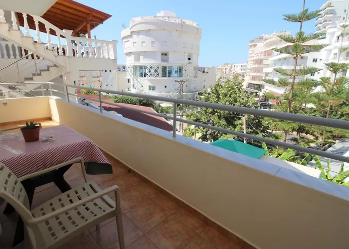 Lengu Holidays Apartamento Sarandë